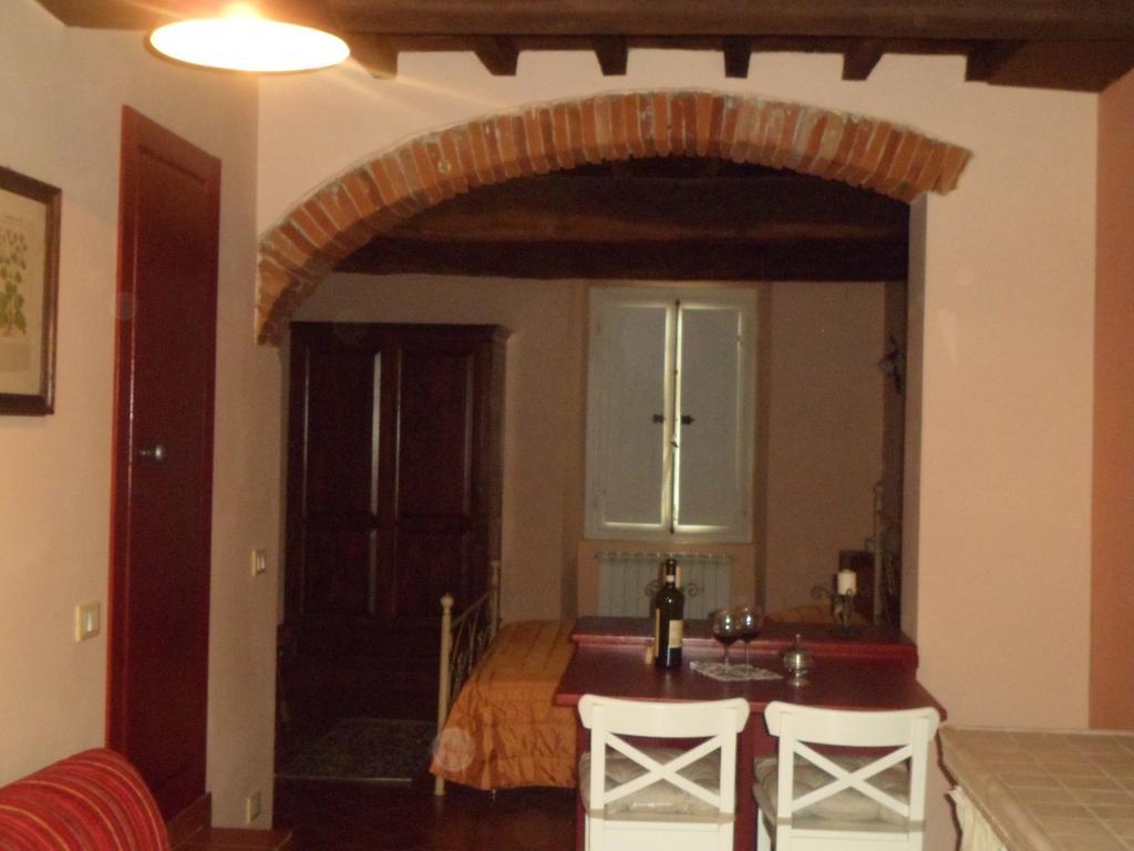La Fiera Vecchia Apartments ميليتو الغرفة الصورة