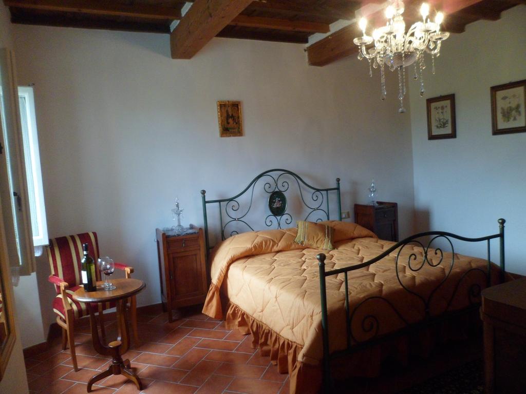 La Fiera Vecchia Apartments ميليتو الغرفة الصورة